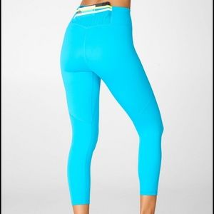 ✨FABLETICS✨ NWT! SIZE MEDIUM!